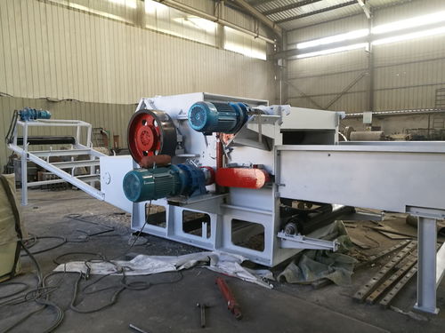 環(huán)保創(chuàng)新，品質(zhì)制勝——木粉碎機(jī)與泡沫造粒機(jī)引領(lǐng)綠色生產(chǎn)新潮流